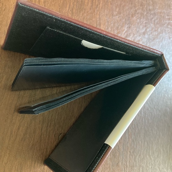 Leatherette frame front photo album - Picture 3 of 3